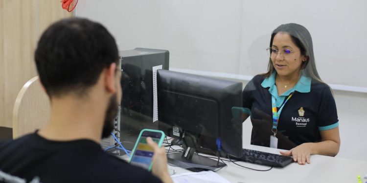 Sine Manaus oferta 295 vagas de emprego na quinta-feira