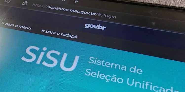 Estudantes tem até às 23h59 para se inscreverem no Sisu