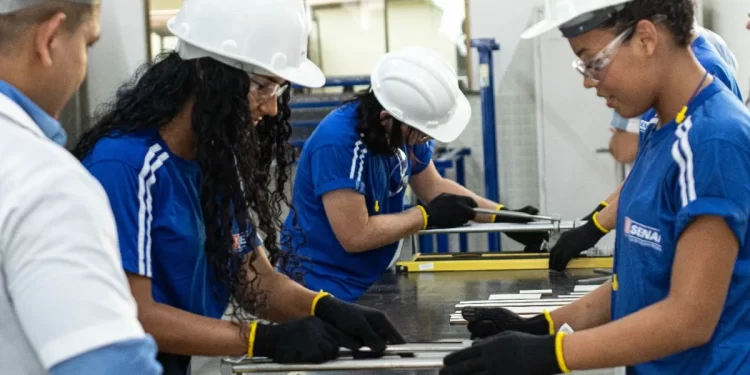 SENAI abre 4.346 vagas para cursos gratuitos