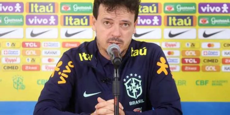 Fernando Diniz é demitido do comando técnico da Seleção Brasileira