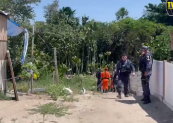 URGENTE: Equipe do Cip Cães e Bombeiros chegam para a busca de três corpos enterrados