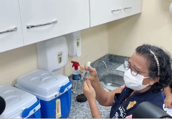 DENGUE: A meta da estratégia de vacinação é alcançar 90% da população na faixa etária de 10 a 11 anos