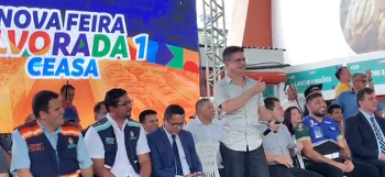 Entrega da nova feira municipal do Alvorada