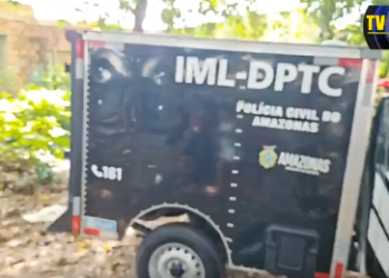 AGORA: Indivíduo é morto a pauladas na Compensa em Manaus