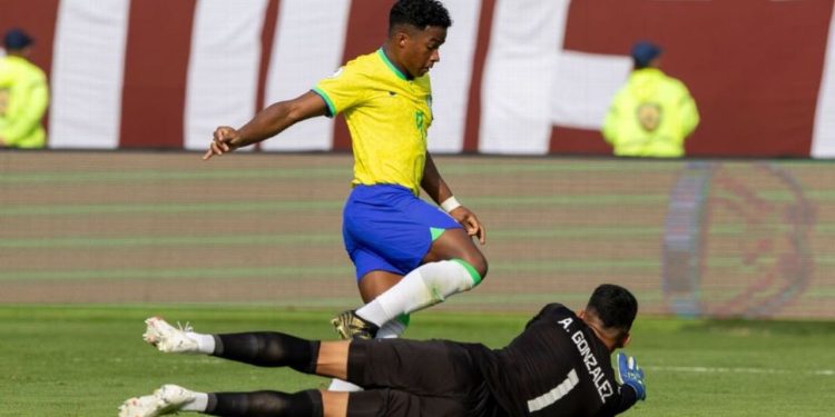 Brasil joga mal, perde do Paraguai e se complica no Torneio Pré-Olímpico
