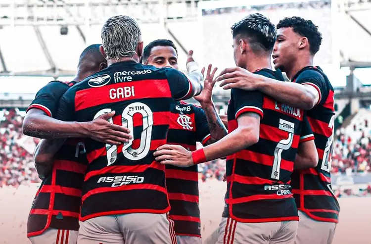 O Flamengo venceu o Volta Redonda por 2 a 0 neste domingo, no Maracanã, em duelo válido pela Taça. Flamengo vence