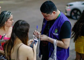 Crianças menores de 12 anos não poderão assistir às apresentações do Carnaboi 