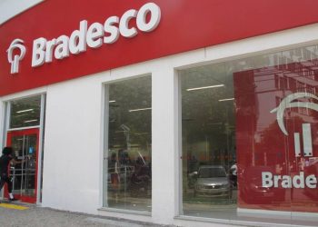 Gigante da agiotagem oficial acusa o golpe