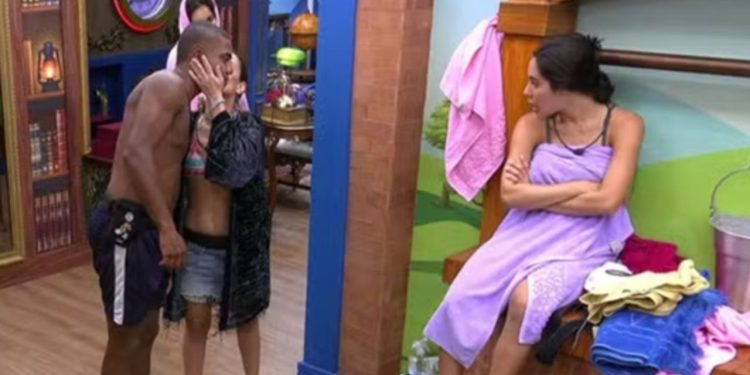 Ciúmes? reação de Isabelle viraliza ao ver Wanessa beijando Davi