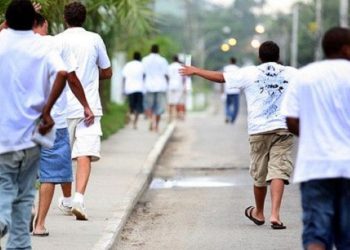 Senado aprova projeto que acaba com 'saidinha' de presos em feriados