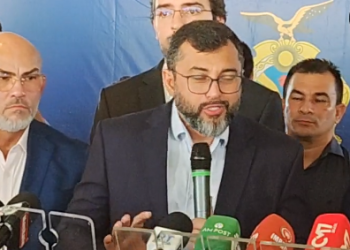 UEA: Recebe novos veículos e equipamentos de informática e eletroeletrônicos para distribuição na capital e interior