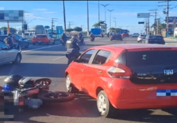 ACIDENTE: Motociclista fica ferido após colisão na avenida Torquato Tapajós