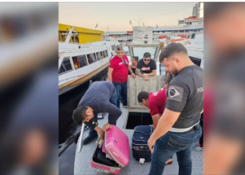 E FERROU! Homem é flagrado com drogas ao chegar em Manaus