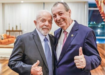 Faz muito tempo que poucos senadores amazonenses tiveram tanto destaque e permaneceram em evidência como. BR