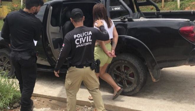 ‘Lora’ é presa por comandar tráfico no interior do Amazonas e ameaçar moradores: “Quem manda sou eu”