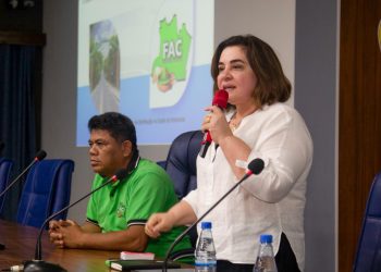 Pré-candidata à prefeita, Maria do Carmo fala da ‘Manaus do Futuro’ em Congresso de Lideranças Comunitárias
