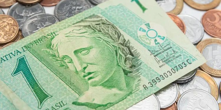 Colecionadores pagam até R$ 3 mil por uma nota rara de 1 real