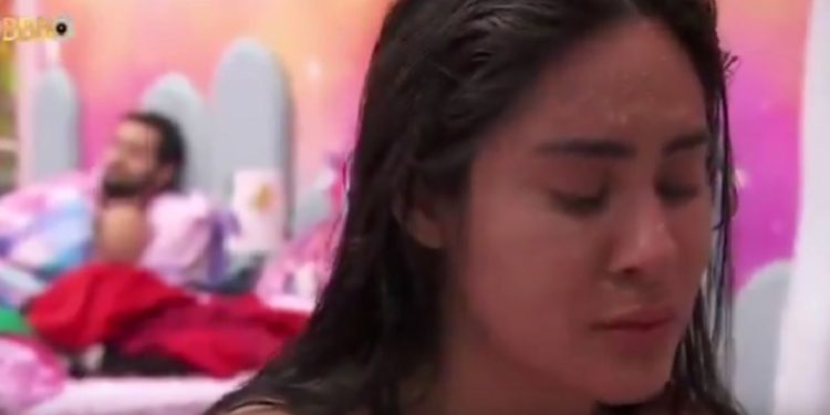 Isabelle chora e diz que se acha imatura no BBB 24