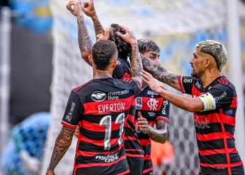Flamengo vence o Nova Iguaçu e fica muito próximo do título