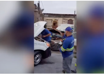 EITA! Desgovernado, carro de concessionária invade casa na ZL de Manaus