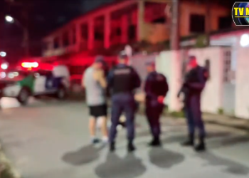 TERROR – Trabalhador morto a tiros durante assalto ia para o Cecom levar roupas para a esposa