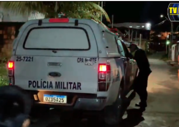 URGENTE – Homem acaba de ser morto dentro de invasão em Manaus