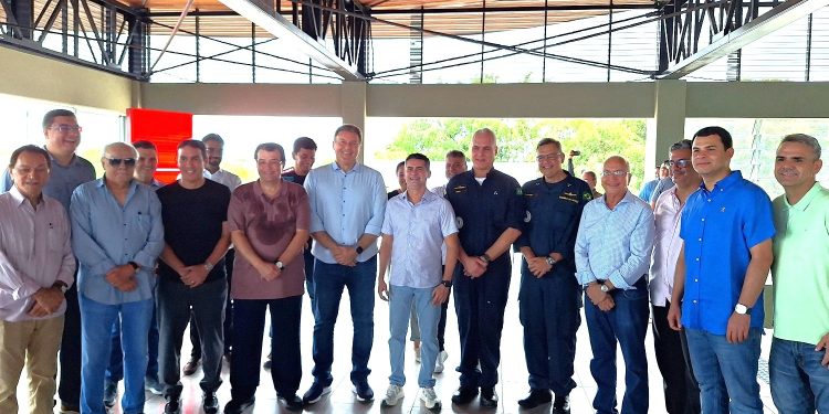 Diretores da FIEAM visitam Mirante Lúcia Almeida