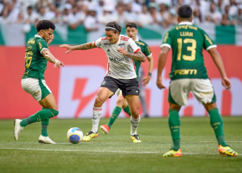 Flamengo e Palmeiras empatam sem gols no Brasileirão