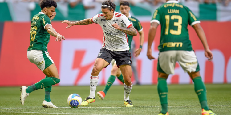 Flamengo e Palmeiras empatam sem gols no Brasileirão