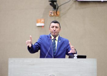 Vereador Sassá crítica descaso da Amazonas Energia com a cidade de Manaus e promete acionar MP