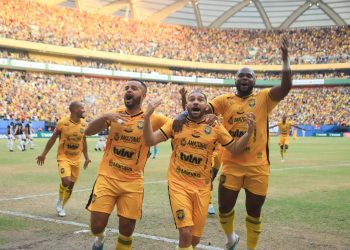 Arena da Amazônia recebe disputa entre Amazonas FC e Sport Recife