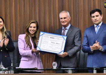 Sr. Natalino Masiero recebe o título de cidadão amazonense