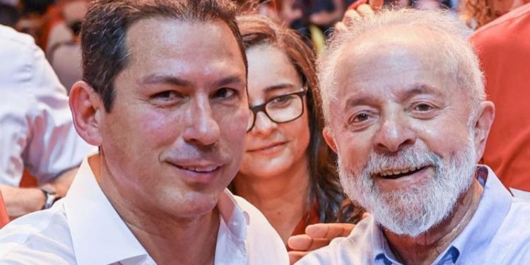 Menezão com projeto próprio e se desconstruindo, Alberto Neto incipiente e buscando tração como (in). A esquerda