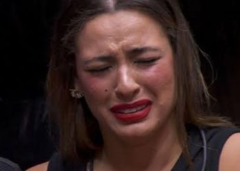 Acabou Brasil do Brasil: Beatriz é a 20ª eliminada do BBB 24