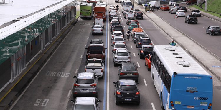 Câmara aprova novas regras para seguro obrigatório de veículos