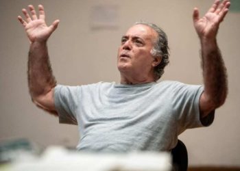 Tony Ramos apresenta melhoras e deixa UTI após cirurgia