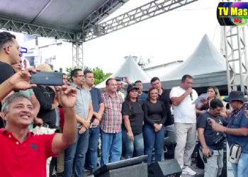 Comunidade Coliseu 3 – ‘Asfalta Manaus- da prefeitura intensificada obras de pavimentação na Zona Leste