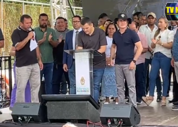 Prefeito David Almeida anuncia reforma de campo no Núcleo 16 do bairro Cidade Nova