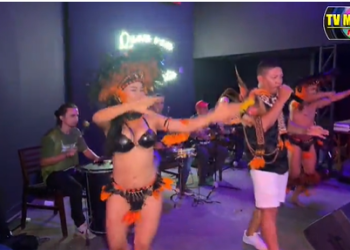 LIVE SHOW- LUAR UAICURAPÁ- PARINTINS DAY