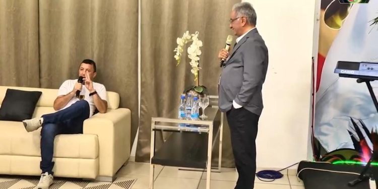 No dia 1º de maio, em que se comemora o Dia do Trabalhador, o vereador Sassá da Construção Civil esteve. Na TV