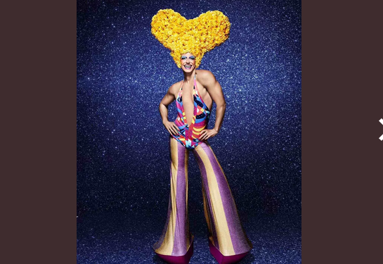 Reynaldo Gianecchini apareceu no Instagram, neste sábado (18), vestido de drag para lembrar a luta contra. Reynaldo Gianecchini