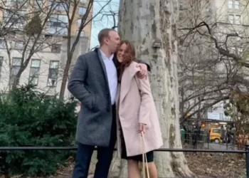 Noivo morre no dia do casamento e esposa descobre que era traída