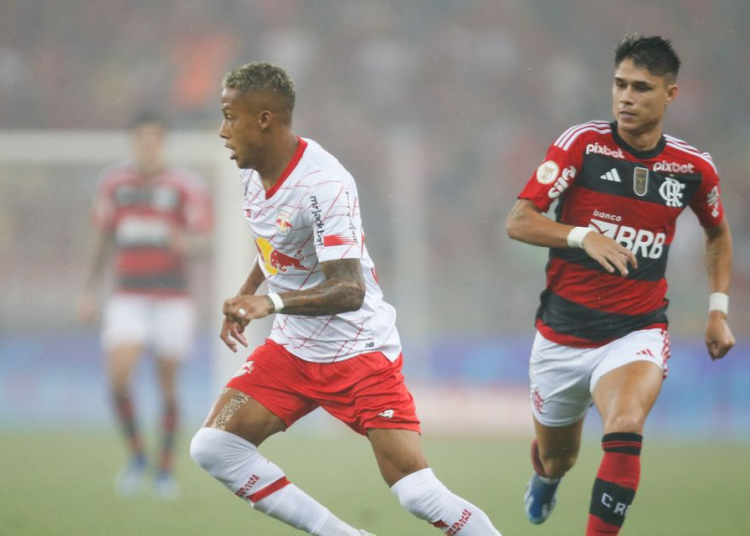 Flamengo joga com Bragantino neste sábado (4), pelo Campeonato Brasileiro