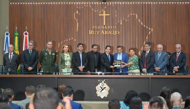 Tarde de emoções na homenagem da ALE pelos 120 anos do JC