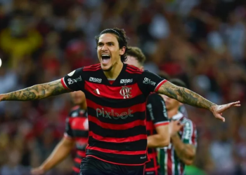 SEGUE O LÍDER! Flamengo vence o Fluminense e abre vantagem na liderança