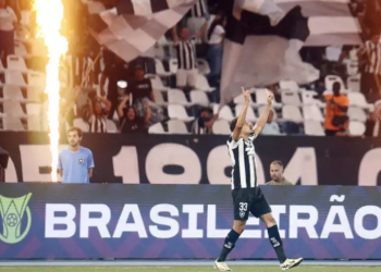 O Botafogo, enfim, deu uma resposta melhor após dois jogos em que ficou devendo. Nesta quarta-feira (26). Botafogo vira
