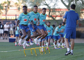 A Seleção Brasileira finalizou os preparativos para o próximo desafio na Copa América contra o Paraguai. Brasil encara