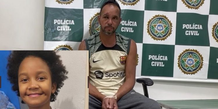 O pedreiro Edilson Amorim dos Santos Filho, de 47 anos, foi até a Igreja Universal para “pedir perdão”. Pedreiro foi