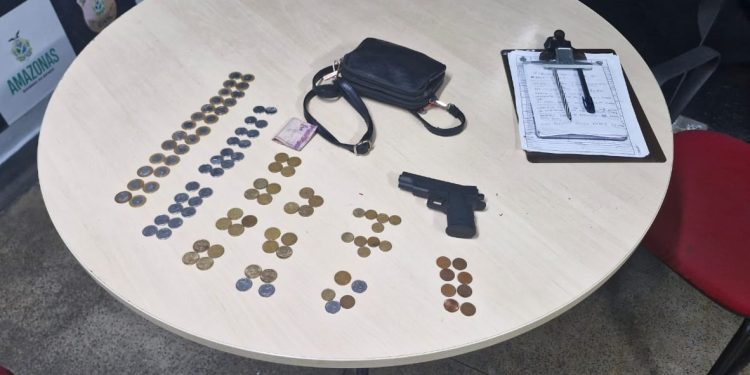 A Polícia Militar do Amazonas (PMAM), por meio 24ª Companhia Interativa Comunitária (Cicom), prendeu um. Casal é