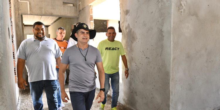 Ampliação serviços de saúde básica com construção de novas unidades de USFs nas zonas Leste e Oeste de Manaus